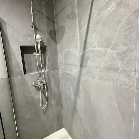 Vivienda Renovada Y Céntrica Bilbao