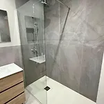 Vivienda Renovada Y Céntrica