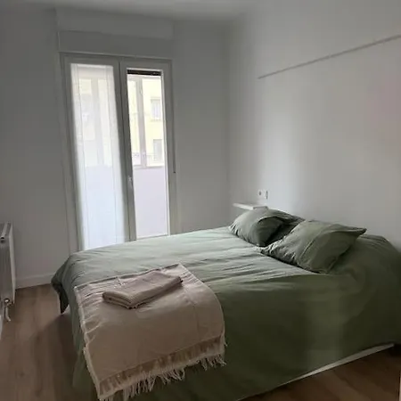 Vivienda Renovada Y Centrica * Bilbao