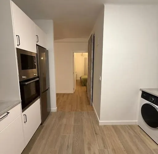 Vivienda Renovada Y Centrica Μπιλμπάο